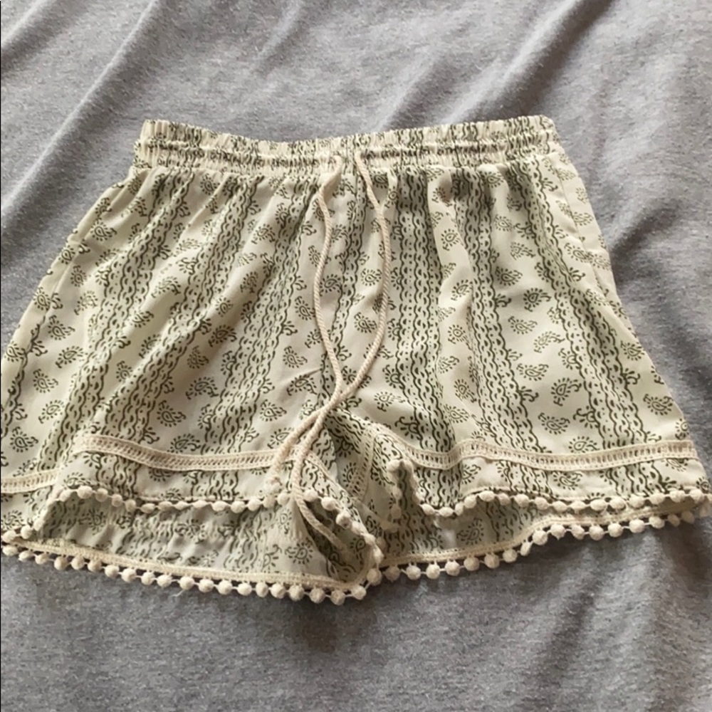 Flowy shorts